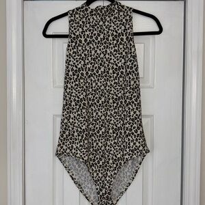 Leopard Print Sleeveless Bodysuit